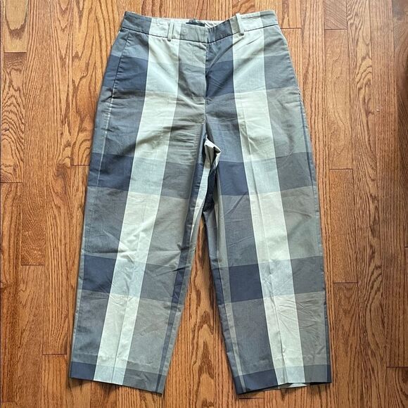 Theory Gray and Tan Plaid Cropped Capris Sz 6 - Picture 3 of 12